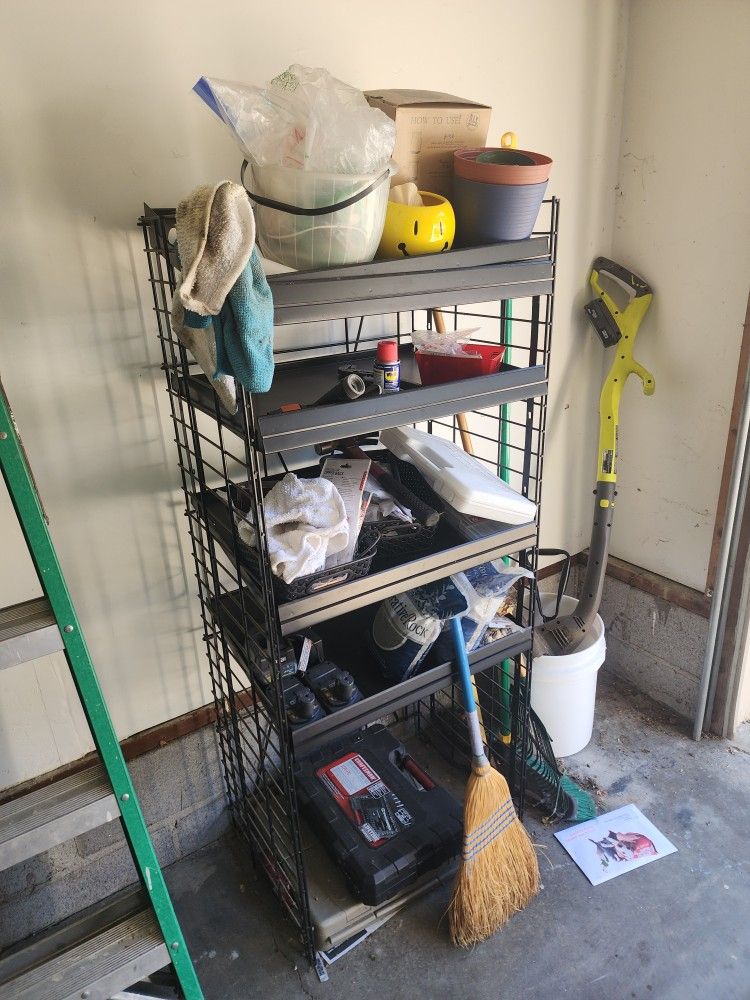 Garage Meatal Rack