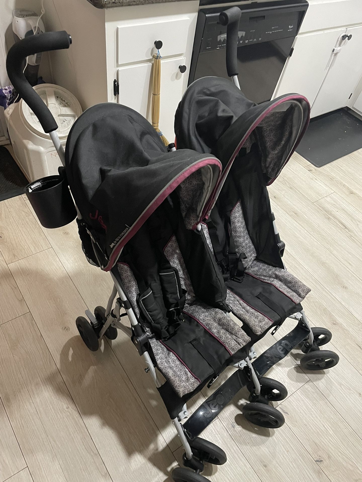 Jeep Double Umbrella Stroller