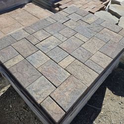 PAVERS AND LANDSCAPE MATERIALS FOR SALE