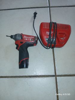 Milwaukee Fuel M12