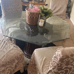 4 Piece Dining Table