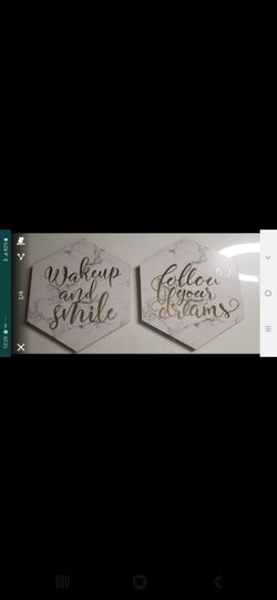 Wall decor $18.00 cash only (serious buyers)