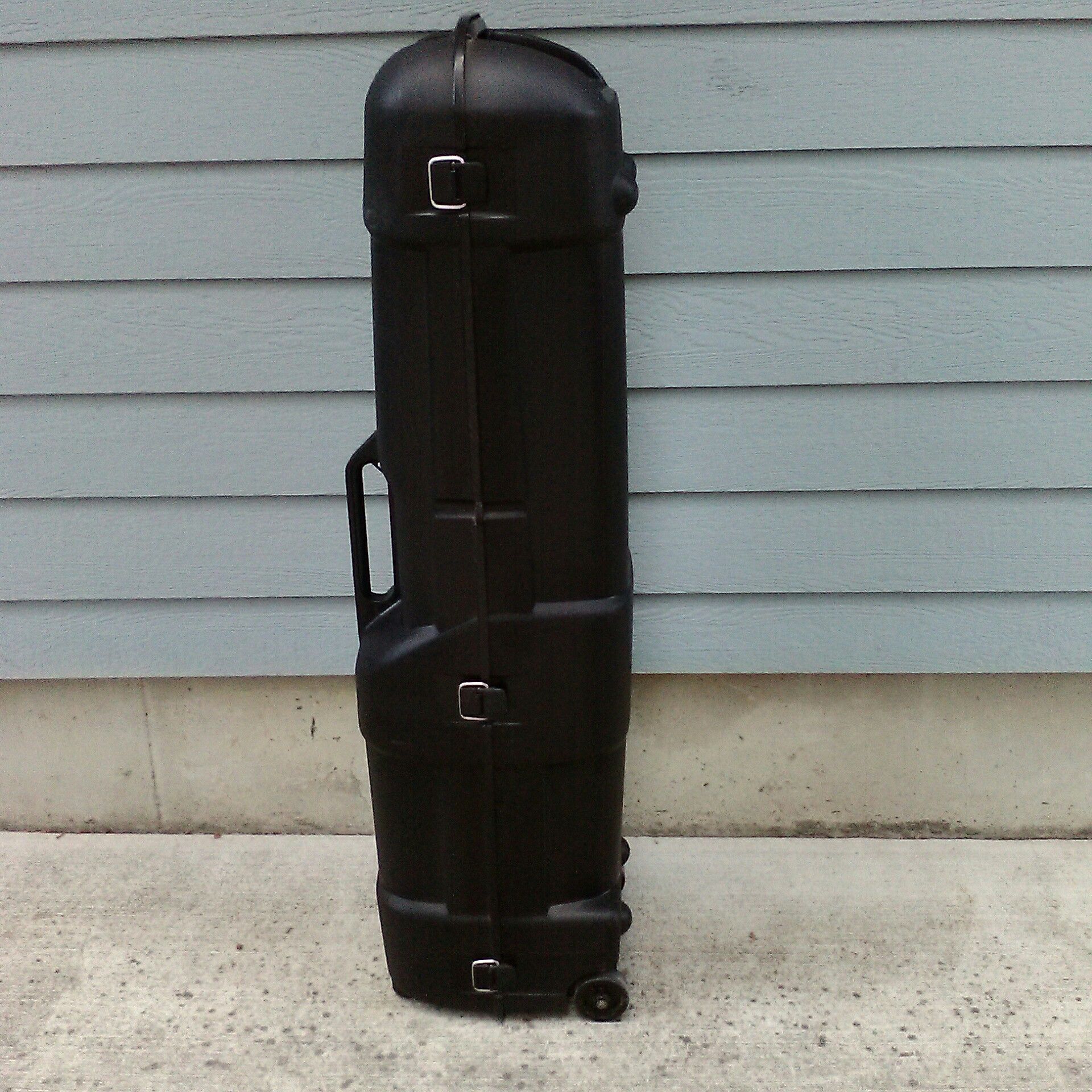 GOLF GUARD Wheeled Travel Hard Case for Golf Clubs & Bag for Sale in