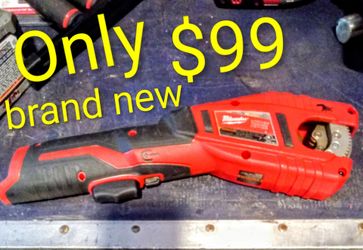 Milwaukee cordless 12 volt copper tube cutter brand new $99