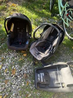 Free Car Seats / Car Seats