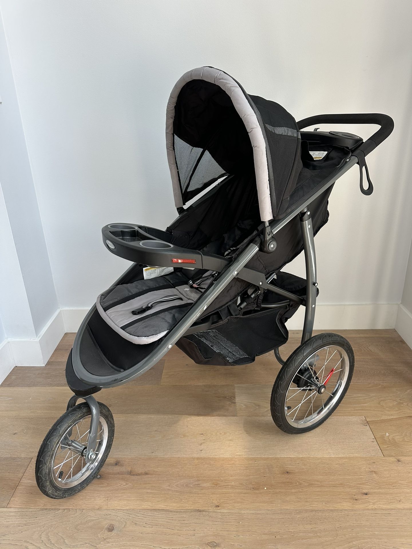 thule stroller footmuff Footmuff, Insulated Warm & Cozy Accessory, Large Zip-Opening : Everything Else ensuring they stay cozy Teeth Model - Regular Color_Old Pink Colour:Black/Green/Chrome