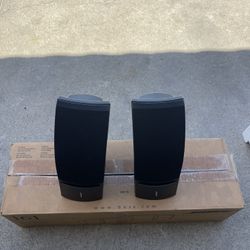 Bose Bookshelf Speakers