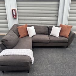 Sectional Couch 