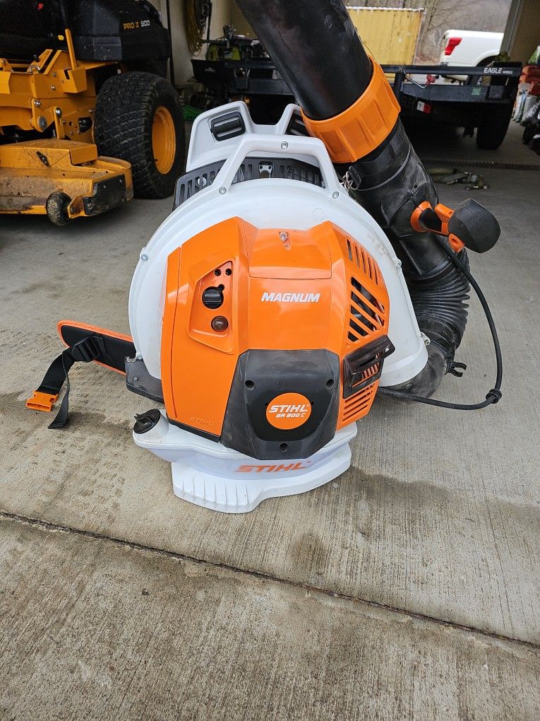 Stihl Br 800c. Back Pack Blower 