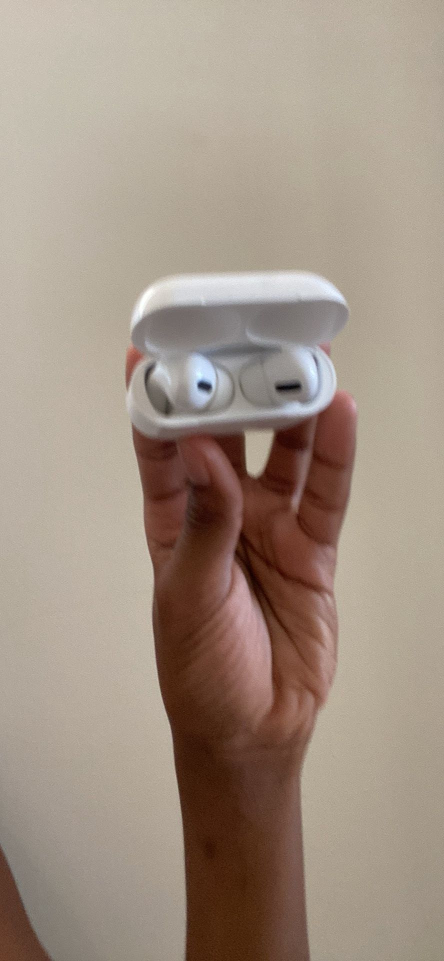 AirPods