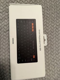 OMOTON Bluetooth Keyboard for Tablet/Android/Windows/iOS, with 7 Colors Backlight Rechargeable Wireless Mini Keyboard for Galaxy Tab A9+/A9+ Plus/S9/S