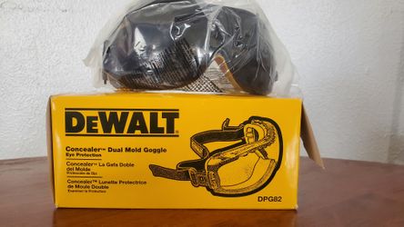 dewalt safety goggles