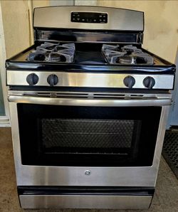 Gas stove
