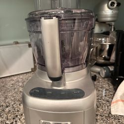 14 Cup Cuisinart Food Processor