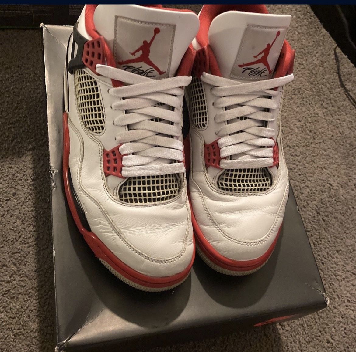 Air Jordan 4 Retro Fire Red