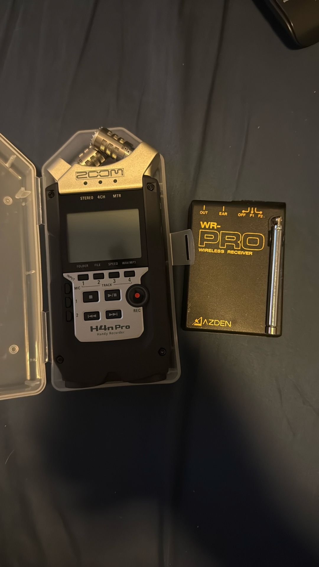 H4n Pro Recorder And wireless receiver