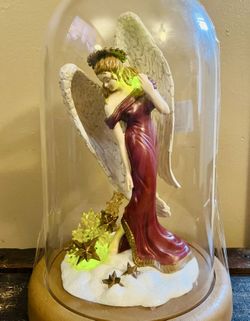 Vintage 1997 House of Lloyd Christmas Around the World Star Angel figure