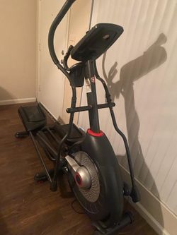 Schwinn 430 Elliptical