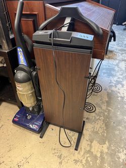 Electric Trouser Press Valet Stand