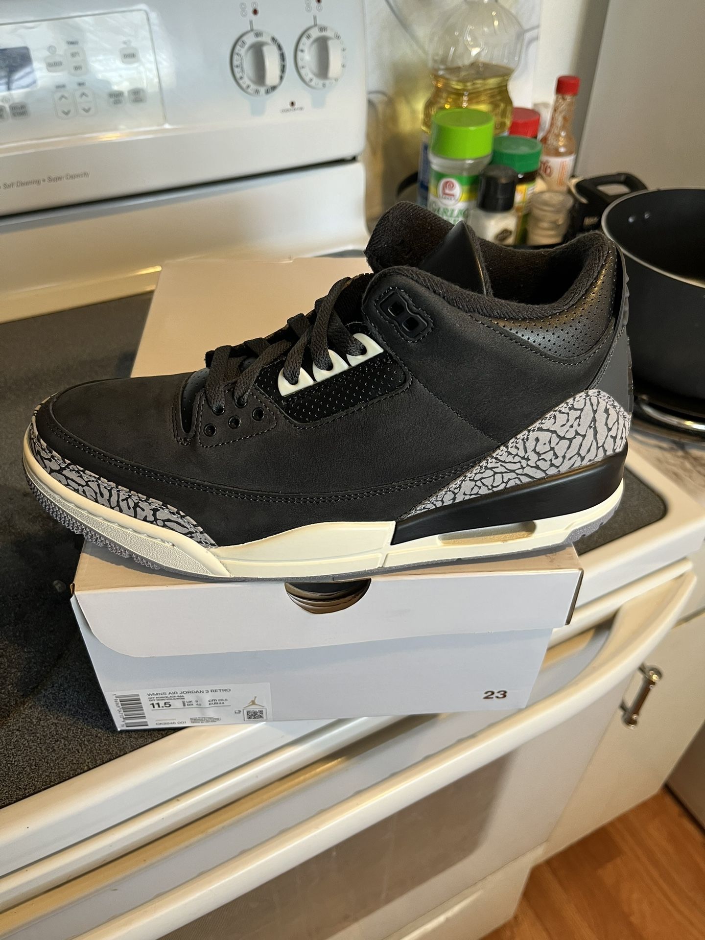 Nike Air Jordan 3 Retro