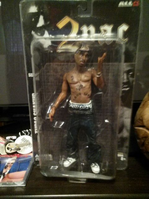 2pac toy figure