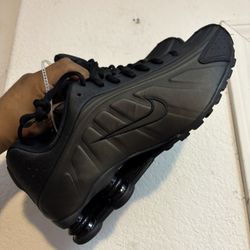 Nike Shoes 