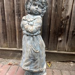 Antique Large Cast Stone Girl Garden Statue Over 100 Ib 33”x12”