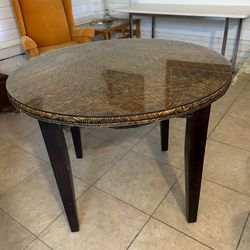 Woven bamboo top, solid wood table