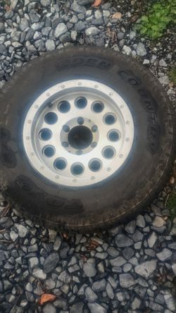 Set of 4 rims tires