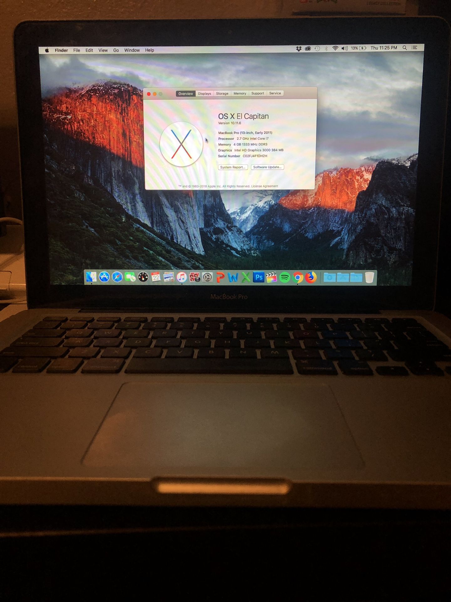 Mac Book Pro 2011 i7 Core 13 inch 4 GB memory