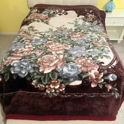 Thick Heavy Blanket