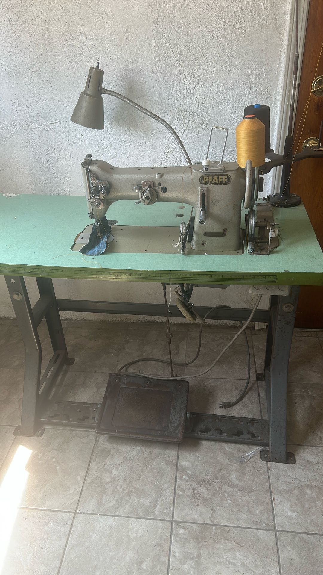 PFAFF SEW MACHINE Working 