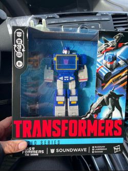 S86 Soundwave Transformers Brand new