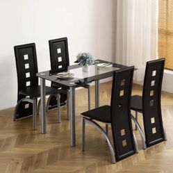 4 PIECE DINNING TABLE‼️🚚