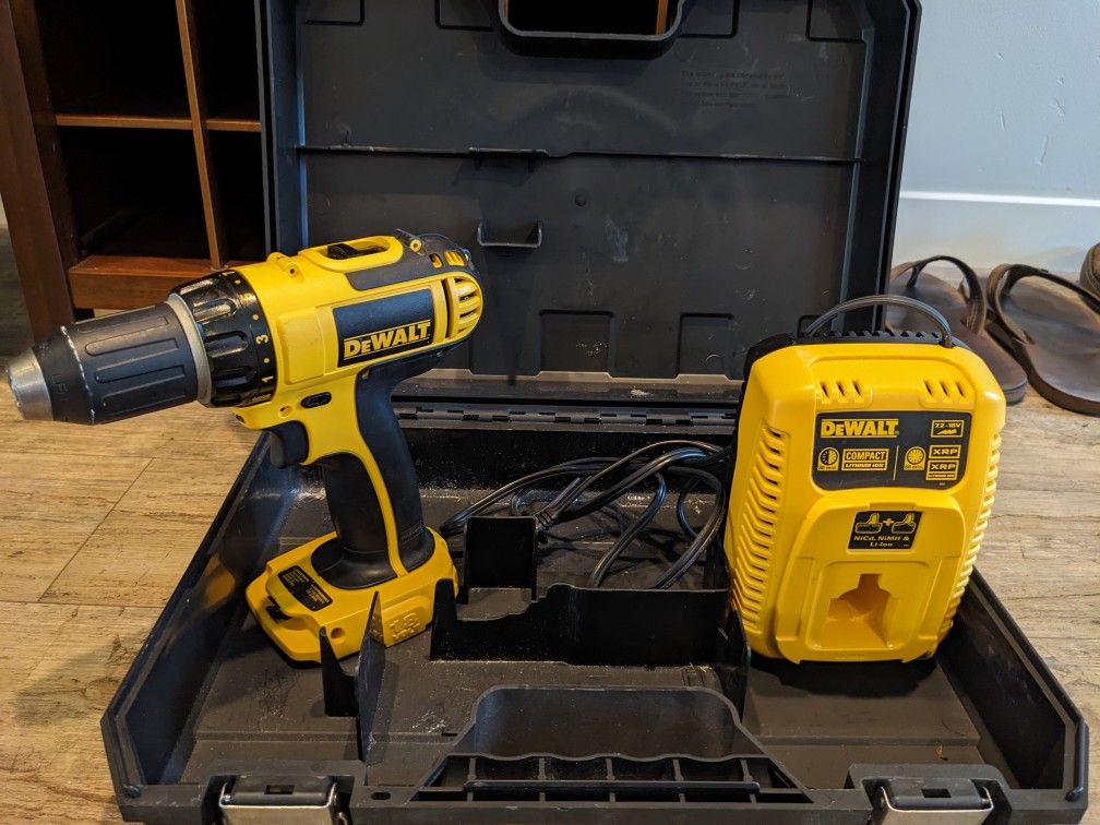 DeWalt Cordless Drill/ Driver