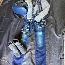 Cute Outfit, Size Small