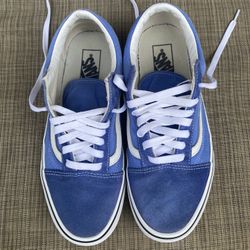 Vans. (Womens 9.5) (Men 8)
