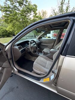 2000 Toyota Camry