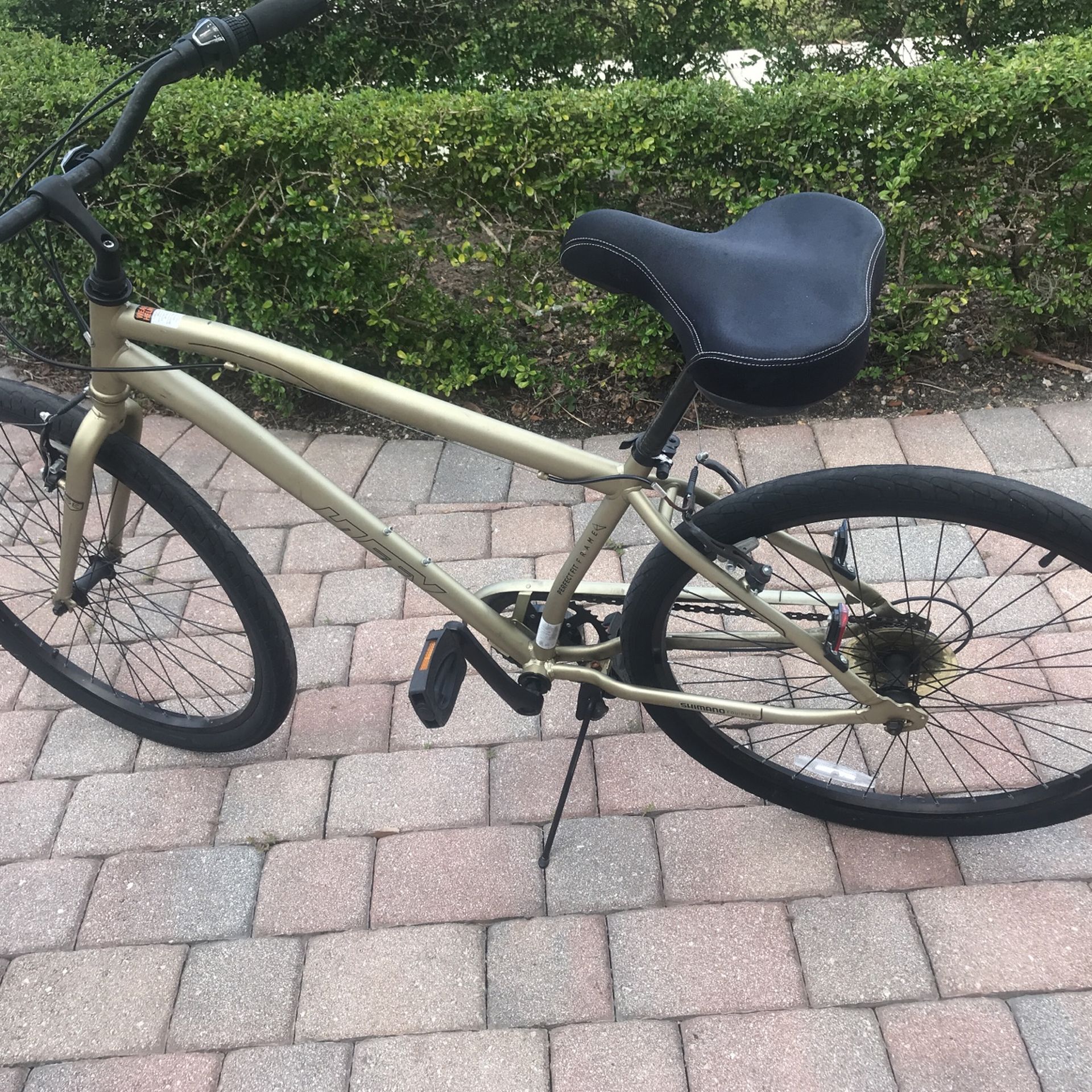 Huffy 27.5 inch parkside se men's sales comfort bike with perfect fit frame