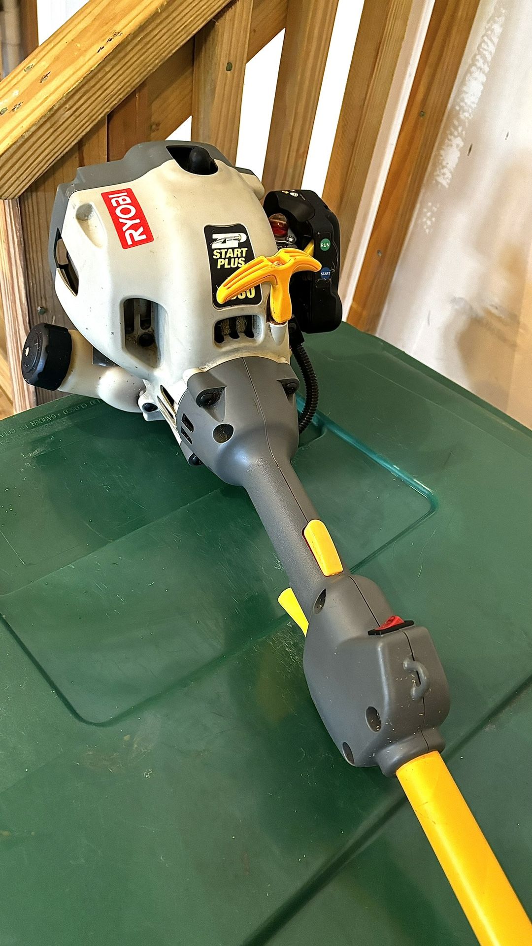 Ryobi CS30 Start Plus 25cc 2-Stroke Weed Eater Wacker w/ Expand-It Attachment Curved Shaft