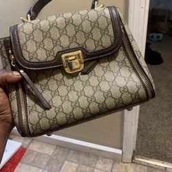 Real  Vintage Gucci Purse 300 