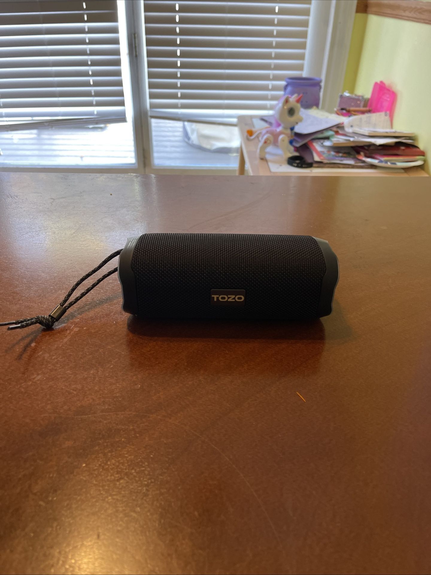 TOZO PORTABLE STEREO WIRELESS SPORTS SPEAKER