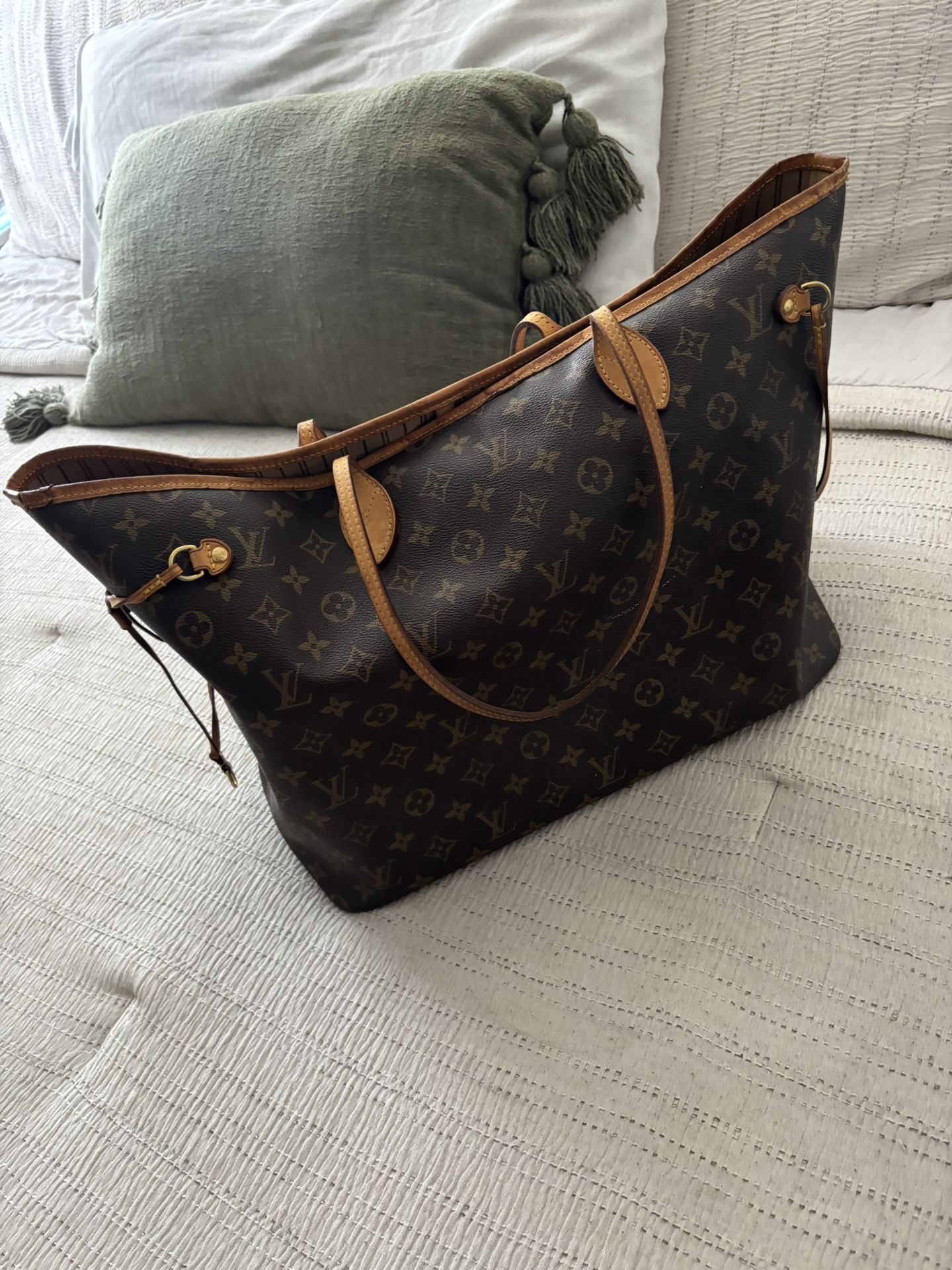 AUTHENTIC NEVERFULL