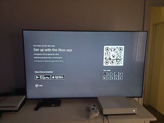 Xbox One Xbox with wired controller