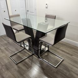 Glass Dining Table + 4 Gray Leather Chairs – LIKE NEW