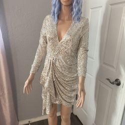 Medium Dress. Vestido Mediano