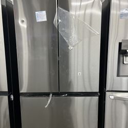 Samsung French Bespoke Refrigerator With Beverage Center