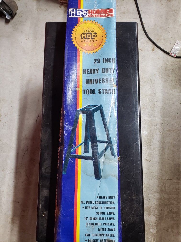 Heavy-duty Universal Tool Stand