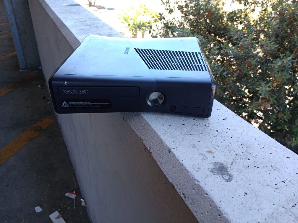 Xbox 360 Console