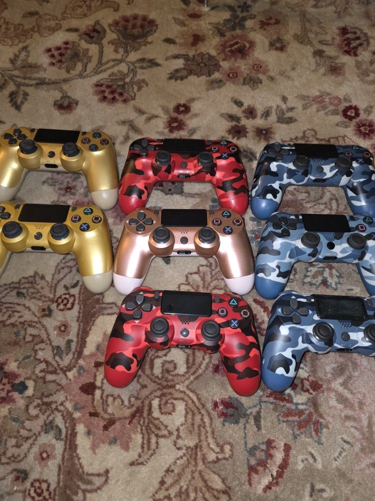 Playstation 4 Controllers